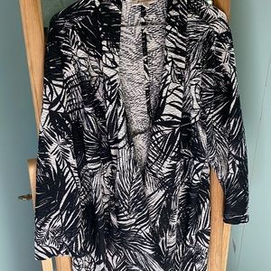 Women’s blazer/cardigan